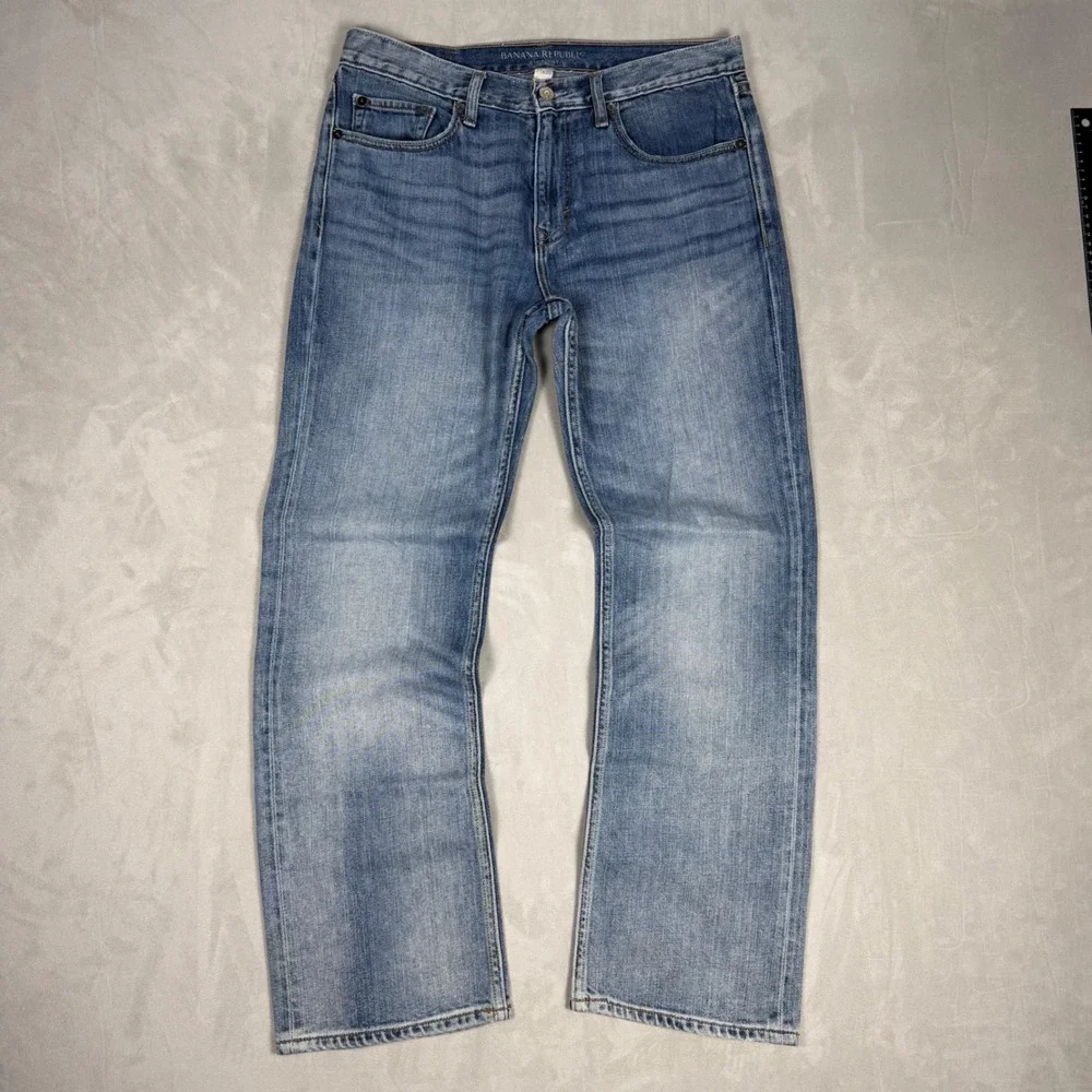 Modern Mens Banana Republic Straight Fit Medium Wash Denim Jeans 31x30